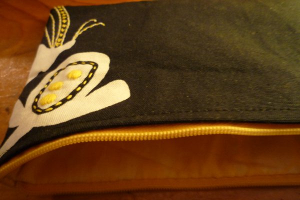 zippers for footwear